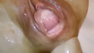 ٹیم اسکیٹ سے پرجوش کینزی میڈیسن کے ساتھ گہری گلے کی کارروائی