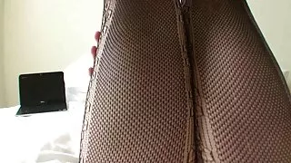 آج رات کی گرل فرینڈ سے پریفیکٹ وٹنی ویسٹ گیٹ کے ساتھ کندھوں پر ٹانگیں